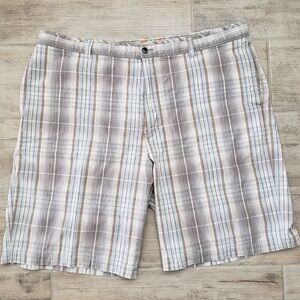 Tommy Bahama Men’s 34 Silk Blend Textured Plaid Casual Shorts Summer Outdoors